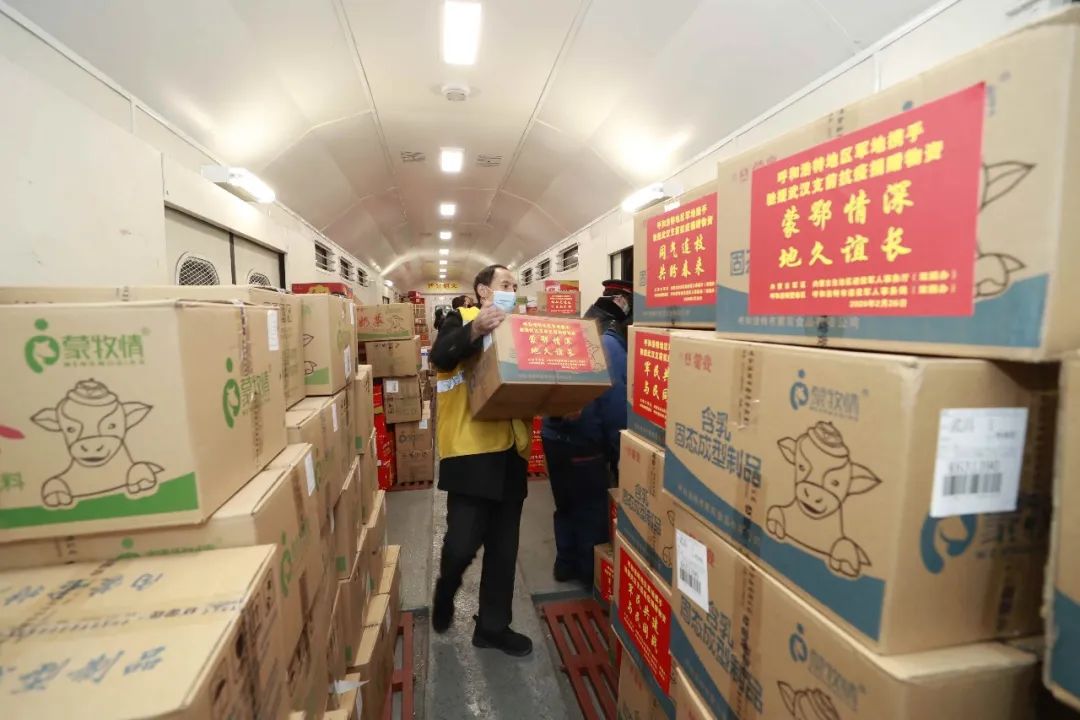 火锅底料_火锅料底料过期还能用吗_火锅料底哪家好